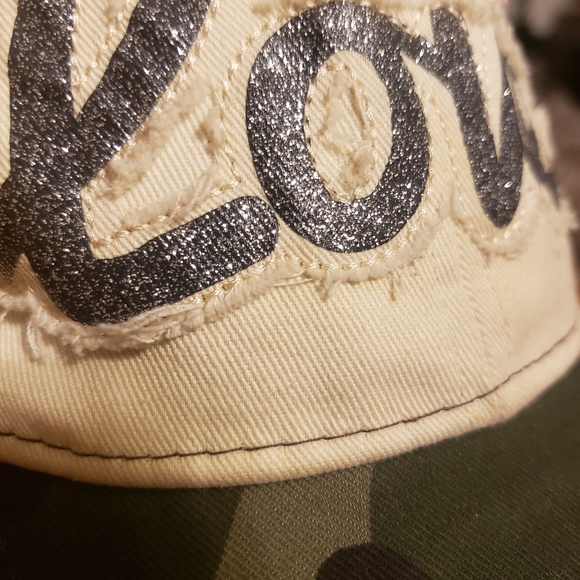 Infinity hat - Picture 2 of 6